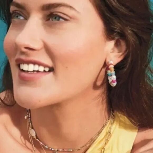 Stella & Dot Modern Bohemian Beaded Hoop Earrings Gold Multi 1.4” - Picture 2 of 4